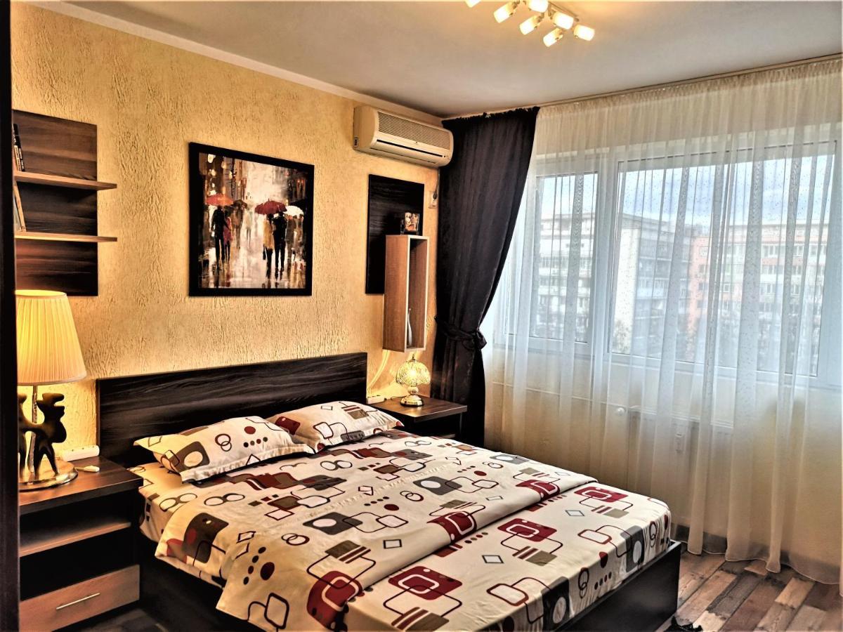 Apartament Anca Bukarest Exteriör bild