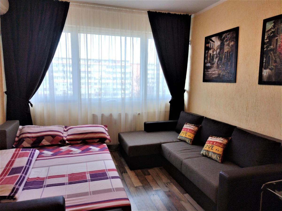 Apartament Anca Bukarest Exteriör bild